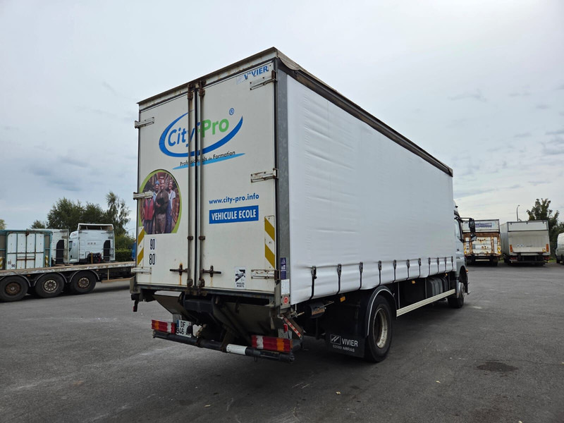 Тентованный грузовик Mercedes-Benz Axor 1829 - full steel/lames