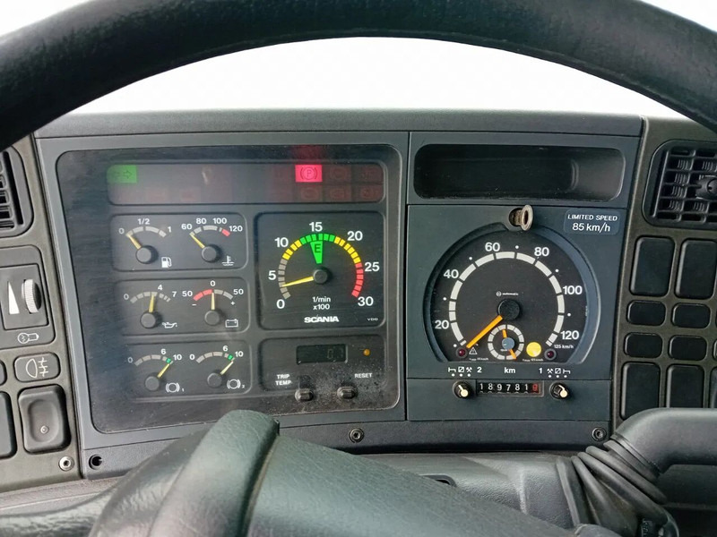Тентованный грузовик Scania 94.220 D - manual gearbox - top condition