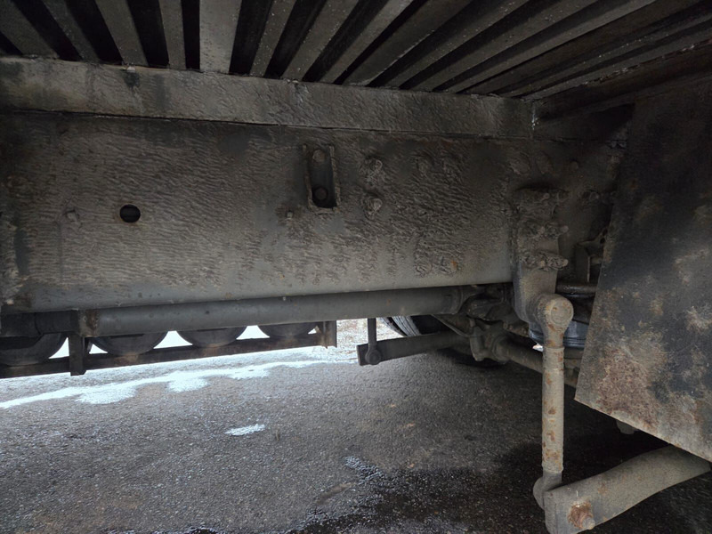 Тентованный грузовик Volvo FL6 220