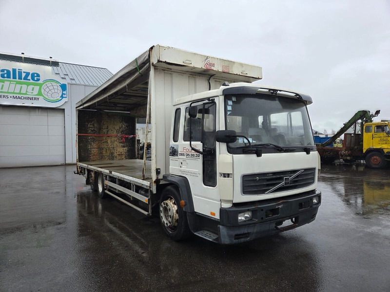Тентованный грузовик Volvo FL6 220