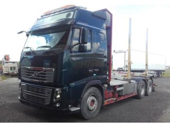 Грузовик Volvo FH16