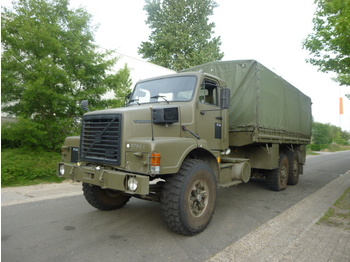 Тентованный грузовик Volvo N10 6X4: фото 1