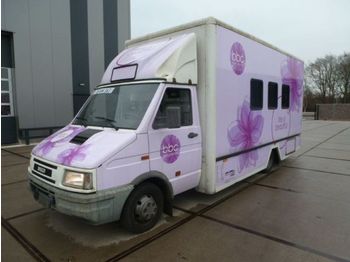 Цельнометаллический фургон Iveco 35 10.