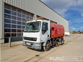 Подметально-уборочная машина 2007 DAF LF45-170: фото 1