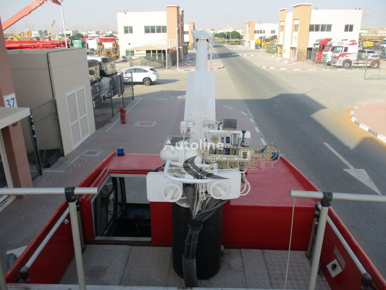 Пожарная машина Reynold Boughton Barracuda 4x4 Airport Fire Truck: фото 18