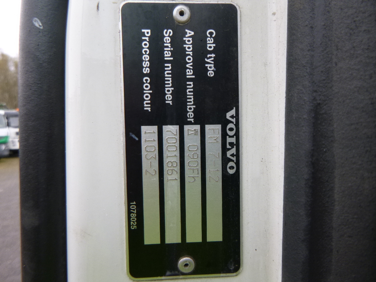 Ассенизатор Volvo FM7 290 6X4 RHD vacuum tank 13.7 m3: фото 40