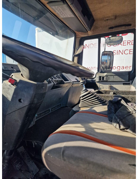 Эвакуатор Volvo FL6 14