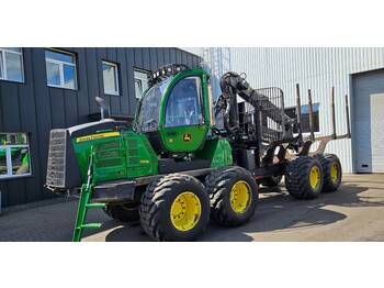 John Deere 1110 E IT 4  - Форвардер