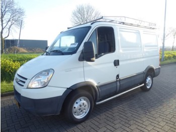 Малотоннажный фургон Iveco Daily 29L12V