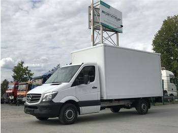 Малотоннажный фургон Mercedes-Benz
