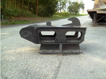 Навесное оборудование Hammeranbauplatte für Volvo-Schnellwechsler