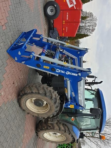 Новый Фронтальный погрузчик для трактора Metal-Technik für NEW HOLLAND TL 90: фото 3