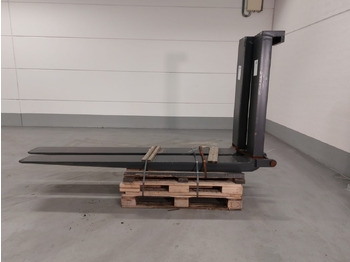 KALMAR Fork (hook on) set 2400mm 207927.0612 - Вилы