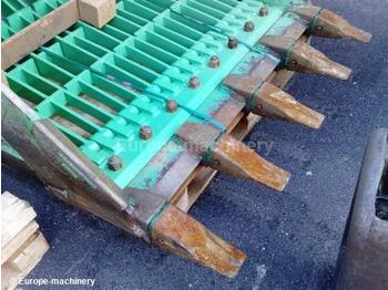 godet cribleur à grille Montabert GSB 15 - Навесное оборудование