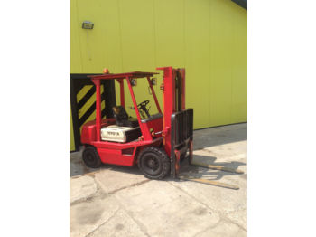 4-колесный вилочный погрузчик Toyota Gabelstapler 02-4FD25