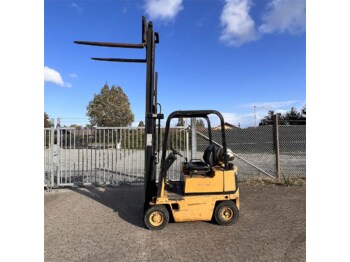 Caterpillar V30D - Вилочный погрузчик