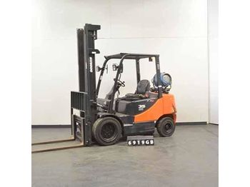 DOOSAN G35C-5 - Дизельный погрузчик