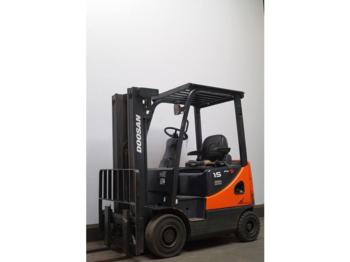 Doosan D15S-5 - Дизельный погрузчик