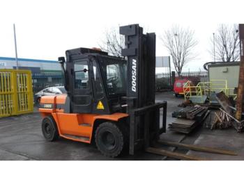 Doosan D80S-2 - Дизельный погрузчик
