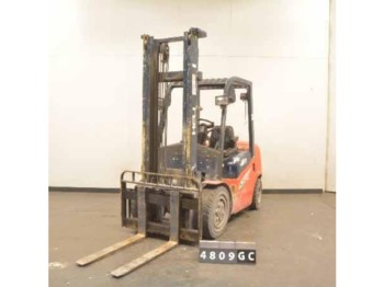 Heli CPCD30 - Дизельный погрузчик