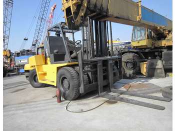 KOMATSU FD160 - Дизельный погрузчик