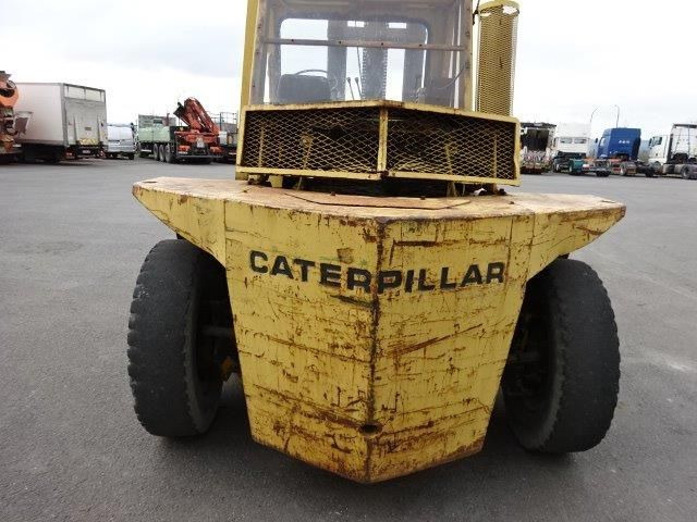 Вилочный погрузчик Caterpillar V225 10 tons - 5m50 lift point / 6 cylender Perkins