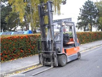 Toyota 7FBMF30 - Вилочный погрузчик