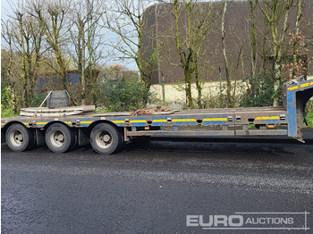 Низкорамный полуприцеп 2008 TSR Tri Axle Single Extending Stepframe Low Loader Trailer, Air Suspenision, Out Riggers, Clip on Ramps, Extending To 15m: фото 5
