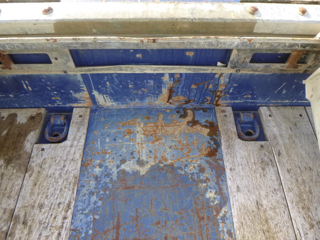 Низкорамный полуприцеп Faymonville 3-axle semi-lowbed trailer 50T + ramps: фото 12