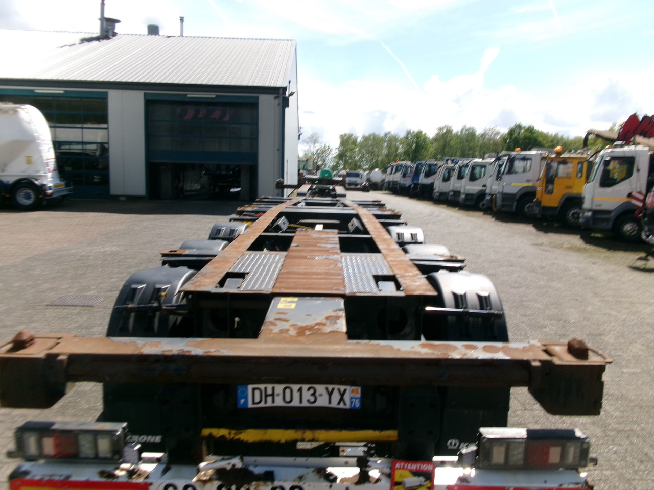Krone 3-axle container trailer 20-30-40-45 ft DA08LNA в лизинг Krone 3-axle container trailer 20-30-40-45 ft DA08LNA: фото 7