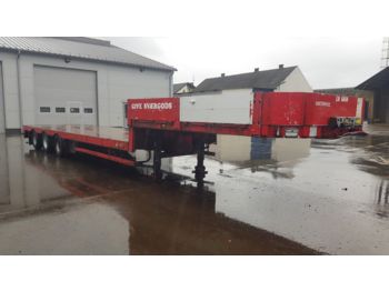 Низкорамный полуприцеп Nooteboom Low loader 2004 year