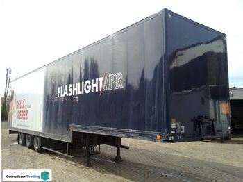 Sommer Gesloten 3-assige semi-dieplader - Низкорамный полуприцеп