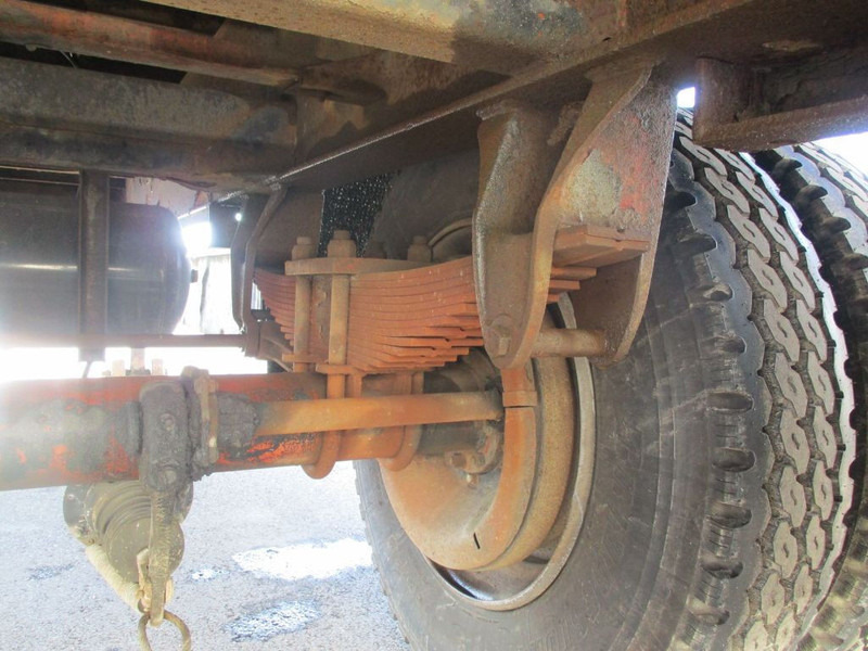 Полуприцеп бортовой/ Платформа Trailor steel suspensions