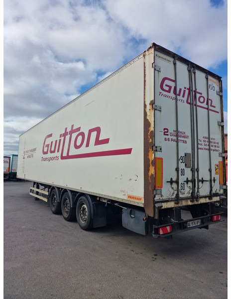 Полуприцеп-фургон Fruehauf