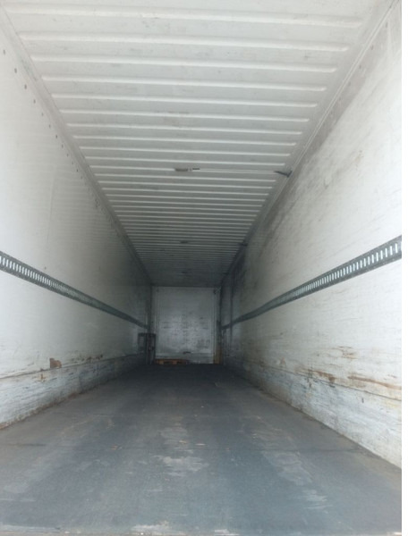 Полуприцеп-фургон Krone