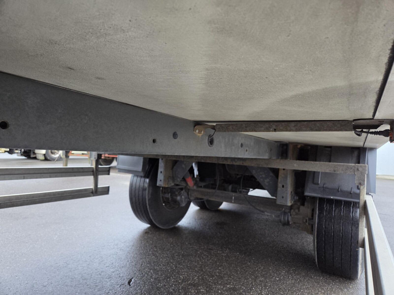 Полуприцеп-рефрижератор LAMBERET