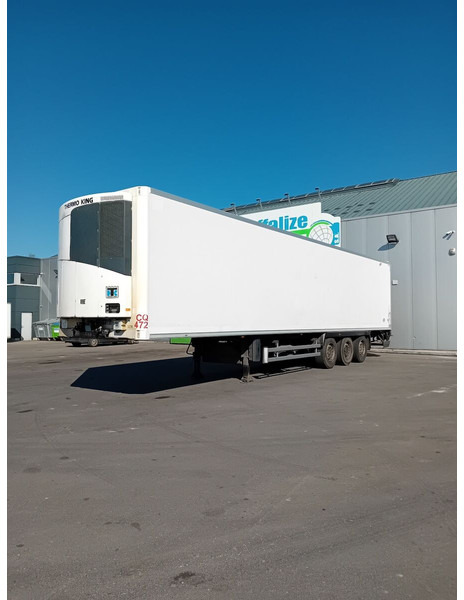 Полуприцеп-рефрижератор LAMBERET Thermo King SLXe 200