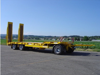 SCHWARZMUELLER TÜ 30/100 3Achser /Rampen - Низкорамный прицеп