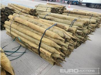 Инвентарь для животноводства Bundle of Timber Posts (2 of): фото 1