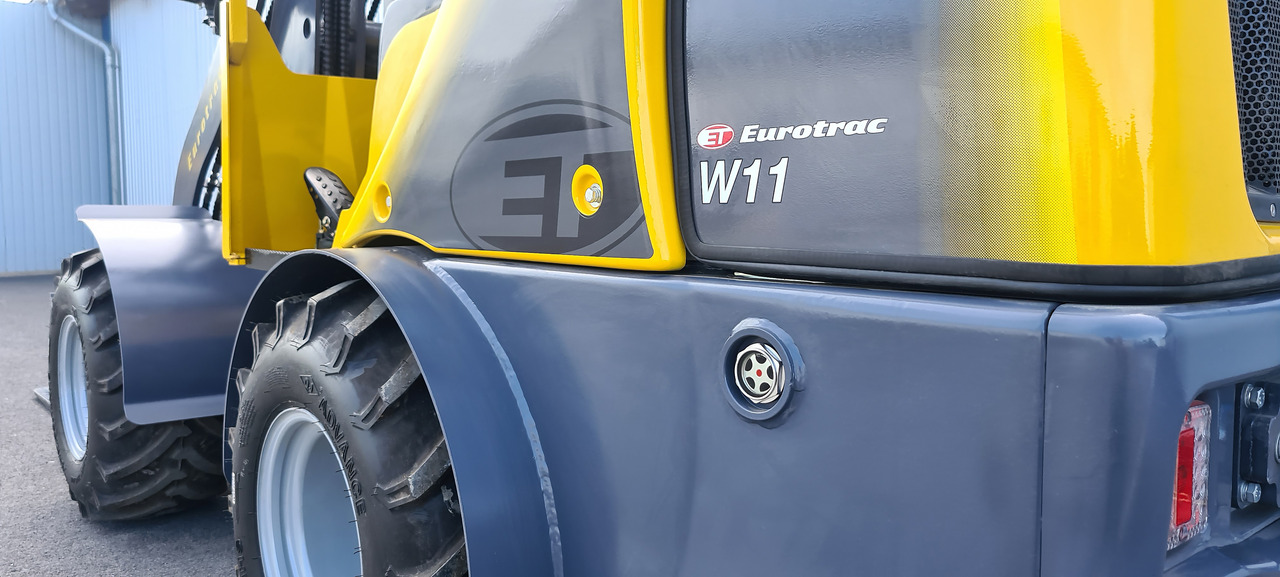 Новый Компактный фронтальный погрузчик Eurotrac W11 Radlader Hoflader: фото 3