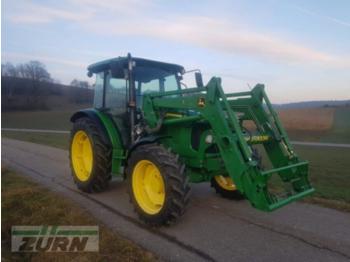 Трактор John Deere 5720: фото 1