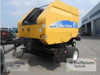 Пресс-подборщик рулонный New Holland BR 7070: фото 1