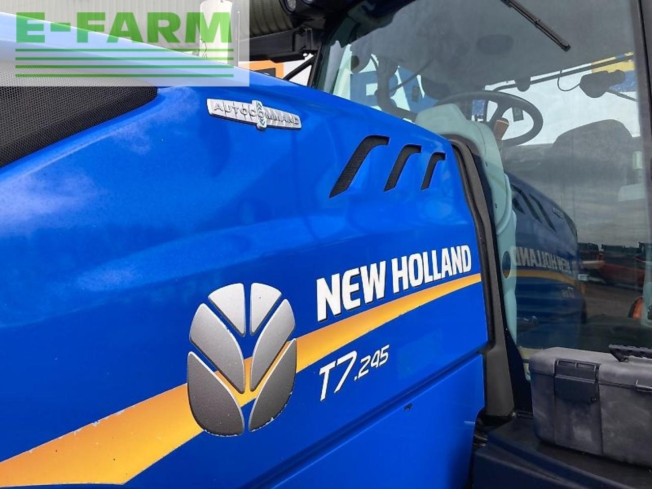 Трактор New Holland t7.245: фото 5