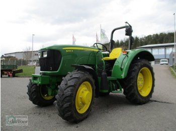 Колёсный трактор John Deere 5055 E