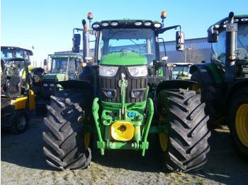 Колёсный трактор John Deere 6155R