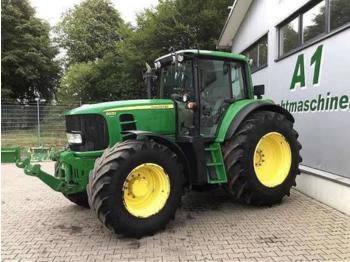 Колёсный трактор John Deere 6930 PREMIUM