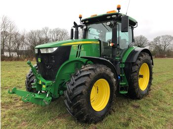 Колёсный трактор John Deere 7250R