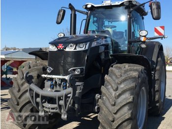 Колёсный трактор Massey Ferguson 8735