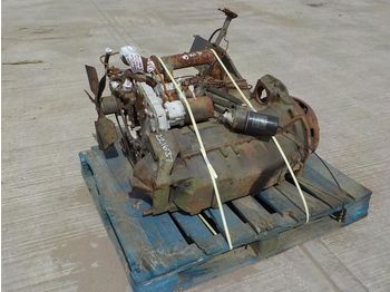 Колёсный трактор Massey Ferguson MF 698