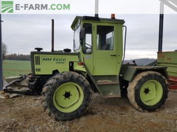 Колёсный трактор Mercedes-Benz MB trac 700
